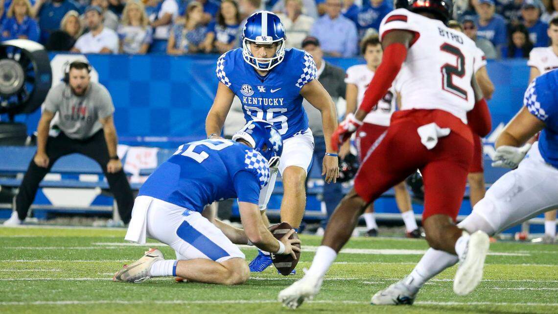 Kentucky vs. Ole Miss predictions: Can UK give Mark Stoops first road win vs. SEC West?