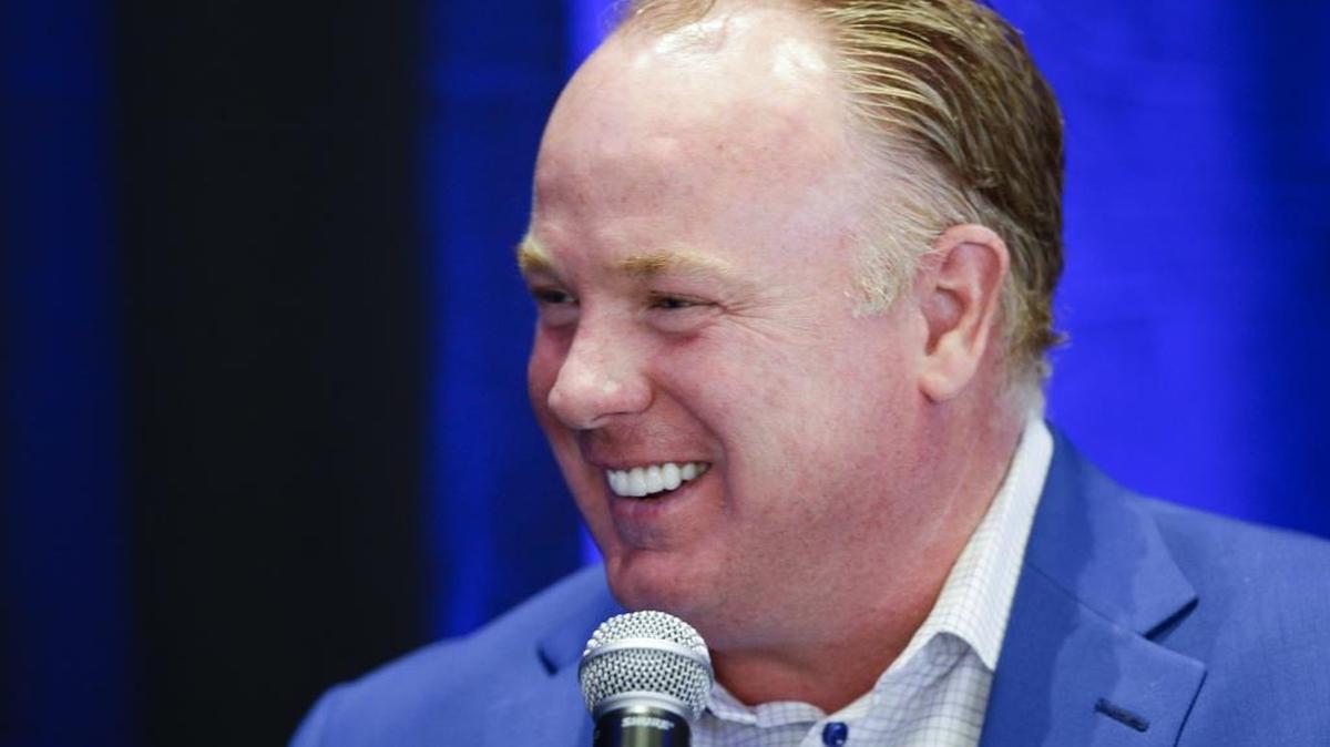 UK football coach Mark Stoops now has 12 commitments for his recruiting class of 2017. Three of those players are from Florida.