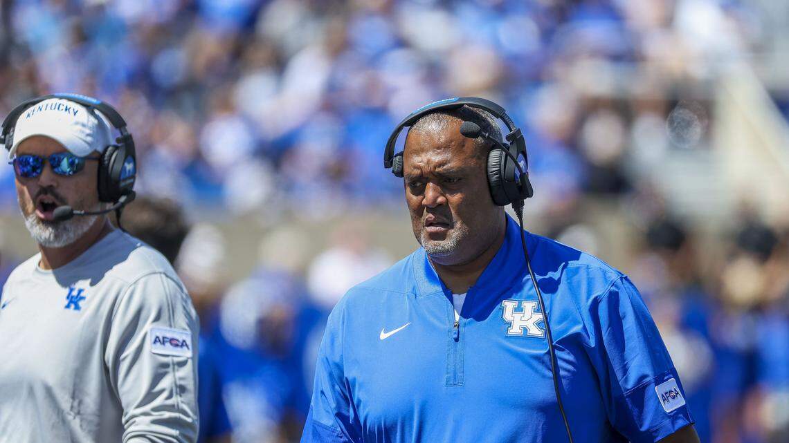 Former Wildcat player Anwar Stewart will be the lone holdover from Mark Stoops staff for new Kentucky football coach Will Stein.