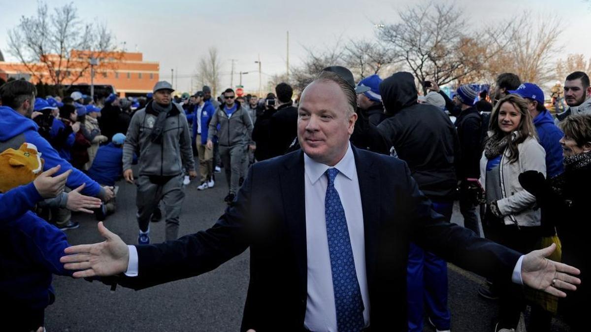 After a bit of a lackluster off-season, Kentucky Coach Mark Stoops will rely on a veteran team in 2018 to change the narrative around the UK program by producing positive on-the-field results.