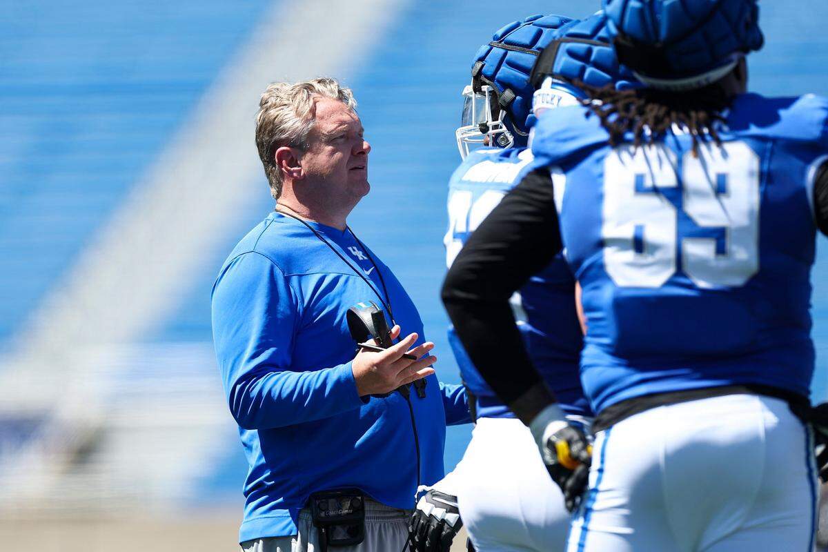 Kentucky offensive line coach Eric Wolford prioritized players with extensive experience at smaller programs in rebuilding the Wildcats offensive line through the transfer portal.