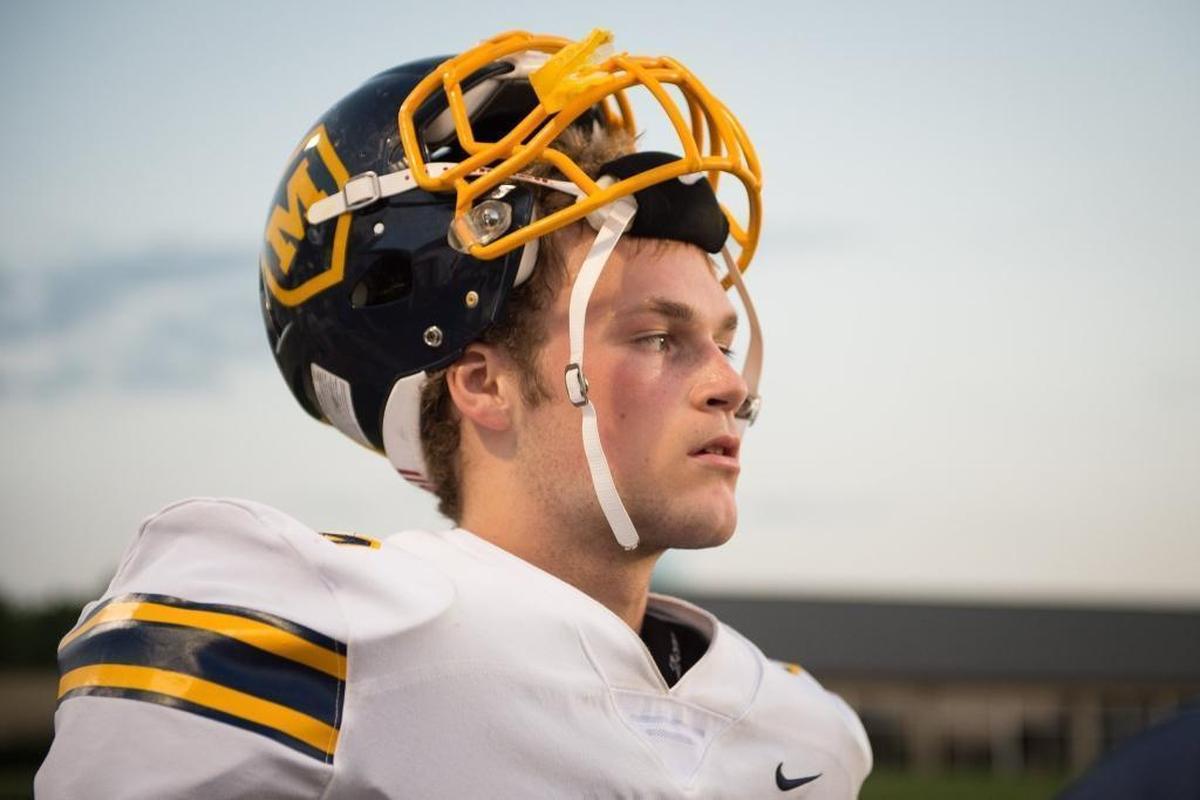 Brenden Bates is one of the top tight ends in the class of 2018.
