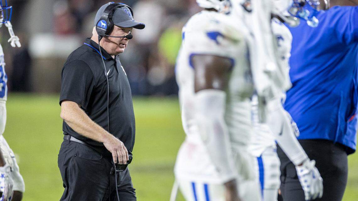 Mailbag: Fans calling for change, yet a Mark Stoops buyout still highly unlikely