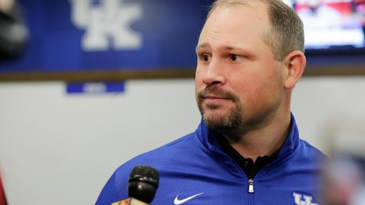 New defensive coordinator Matt House has been in plenty of homes of players who don’t watch much football or study the game beyond their immediate positions and duties. “It really does make you wonder: Does he love the game?” House said.