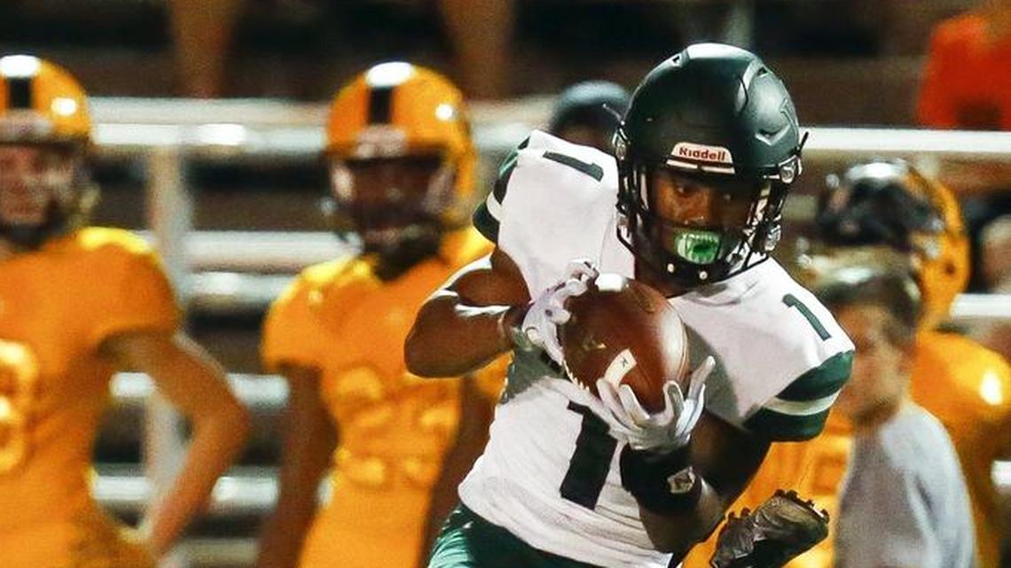 Wandale Robinson will be an early favorite for Mr. Football honors in Kentucky in 2018.