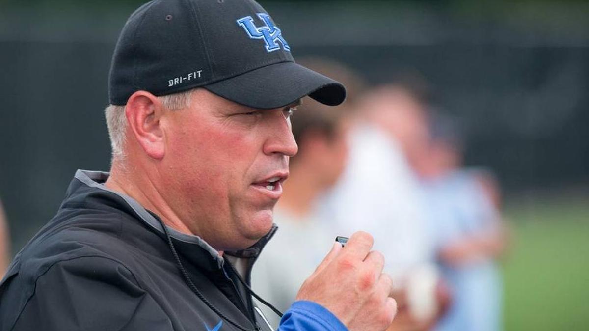 UK offensive line coach John Schlarman visited Belfry standout Cole Bentley at his high school earlier this month.