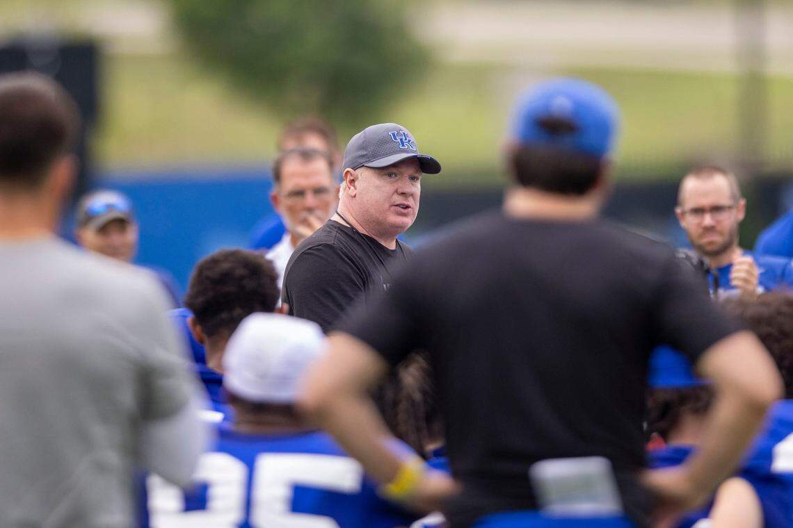 Mark Stoops’ official record is below .500 again after the NCAA vacated Kentucky’s 10 wins from the 2021 season.