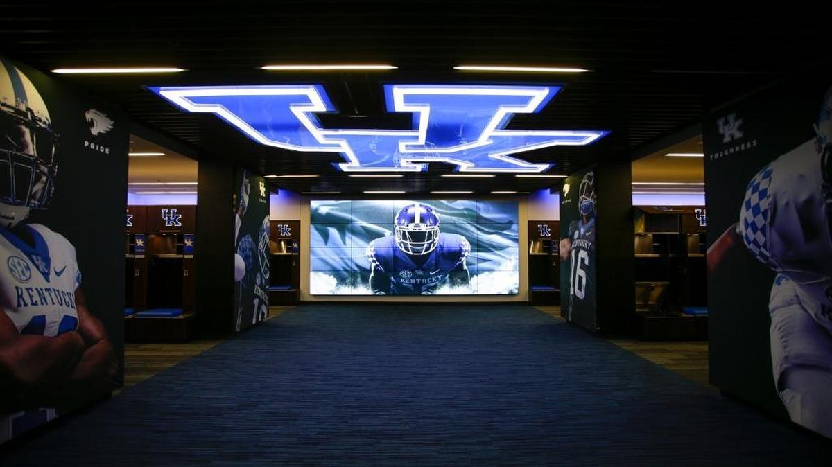 Kentucky has 23 commitments for the class of 2017 with signing day set for Feb. 1