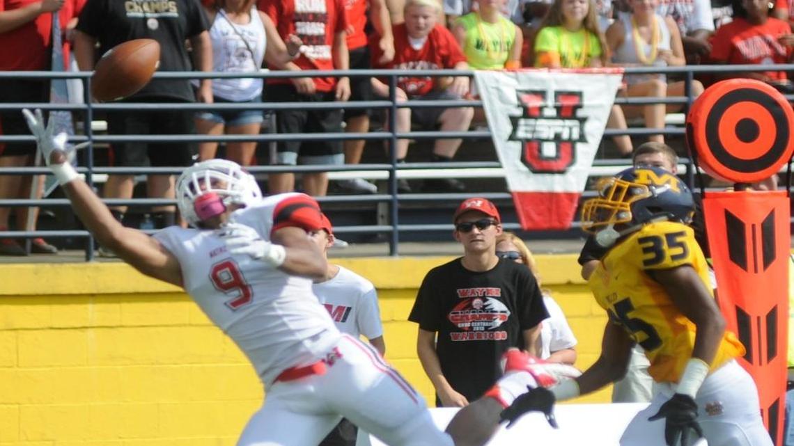 L’Christian “Blue” Smith is UK’s top remaining target in the recruiting class of 2018.