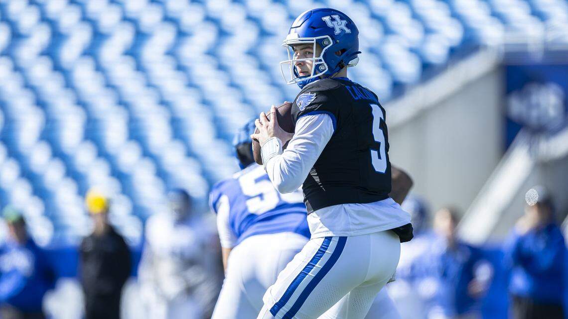 Kentucky depth chart takeaways: Zach Calzada will start vs. Toledo