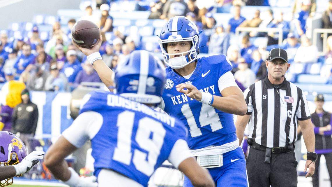 UK football mailbag: How will the 2026 recruiting class impact a coaching decision?