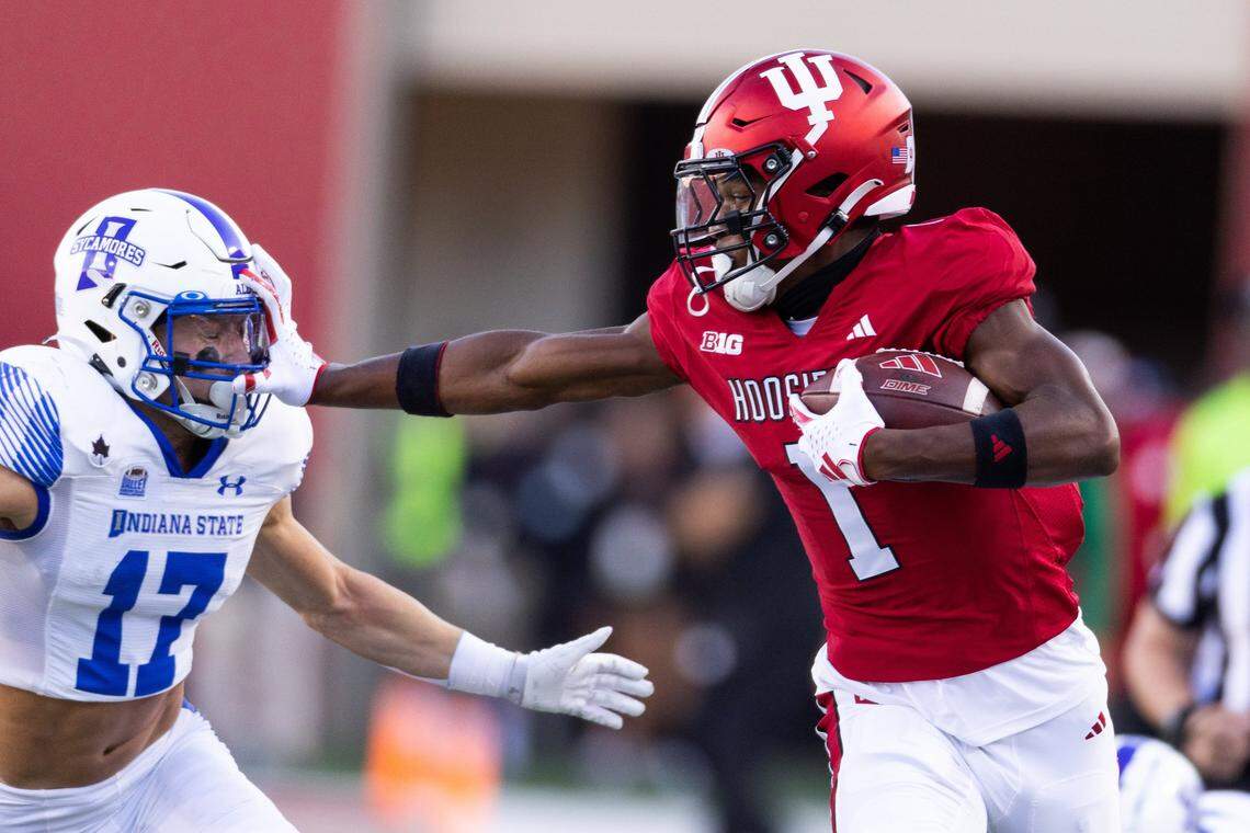 Former Indiana wide receiver Donaven McCulley is planning to visit Kentucky next weekend, according to 247Sports.