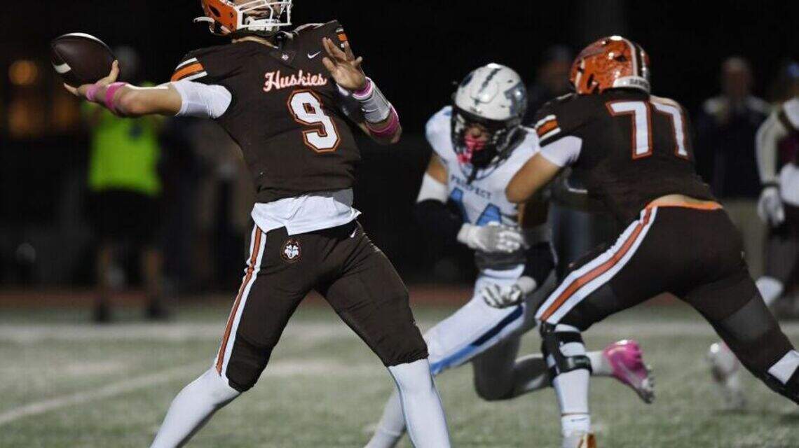 Jake Nawrot might be Kentucky’s QB of the future. He’s getting better right now