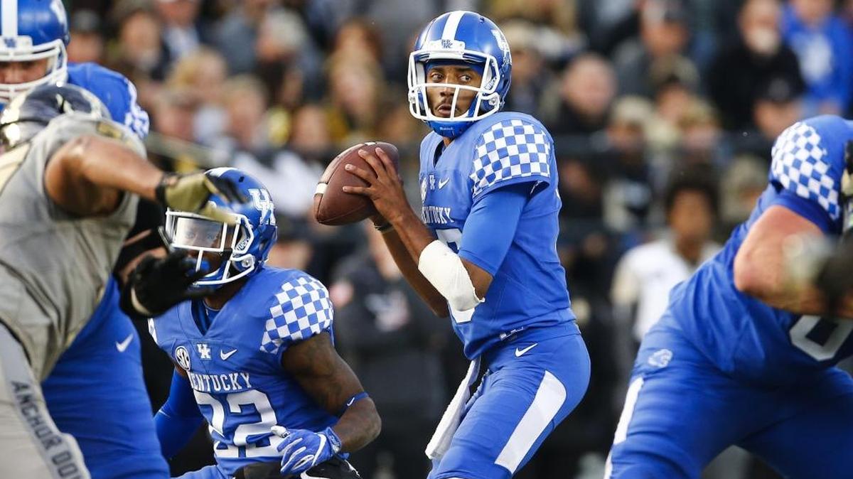 Quarterback Stephen Johnson led Kentucky to its seventh win of the season on Saturday.