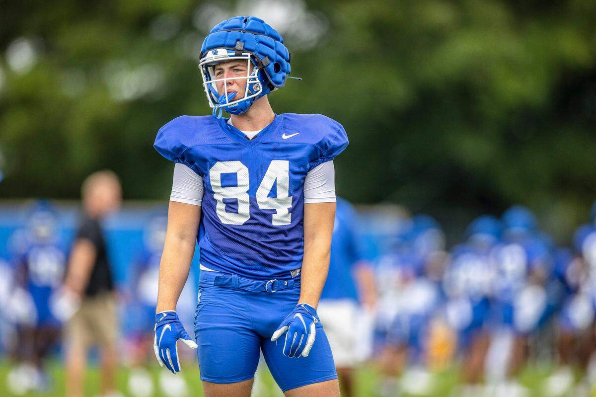 As a three-star recruit in a crowded tight end room, Josh Kattus was not initially expected to play as a freshman for Kentucky.