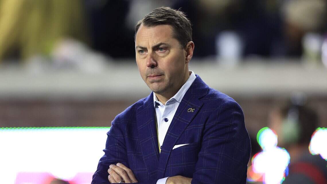 Kentucky finalizes deal with Michigan State AD J Batt to replace Mitch Barnhart