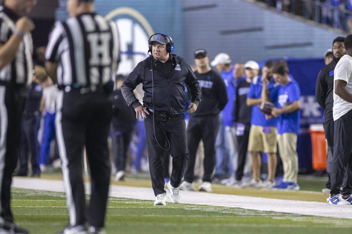 Kentucky coach Mark Stoops said he is prioritizing retaining current players one week ahead of high school signing day.