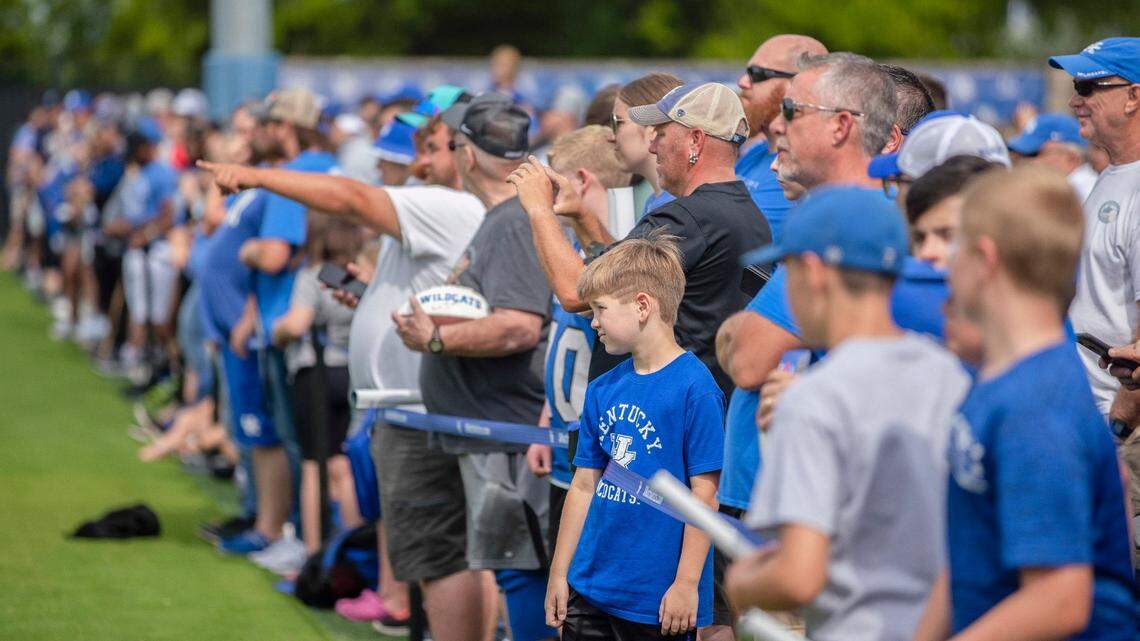 UK football ticket sales highest since 2015; Fans asked to review mobile ticket procedure