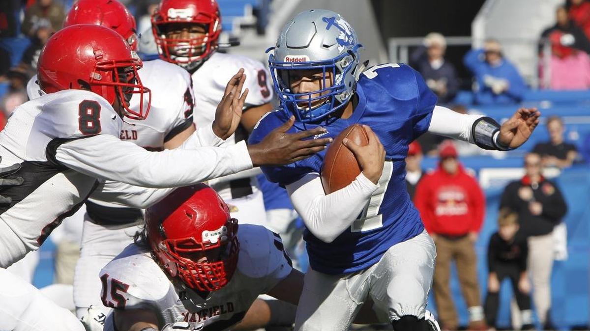 Danville’s D’Mauriae VanCleave was named 2017 Mr. Football by The Associated Press.