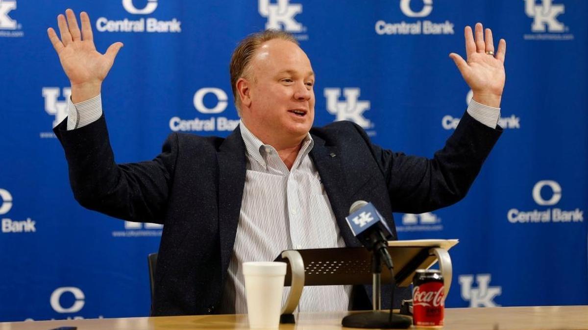 Kentucky head coach Mark Stoops talked about his 2018 signing class on Wednesday.