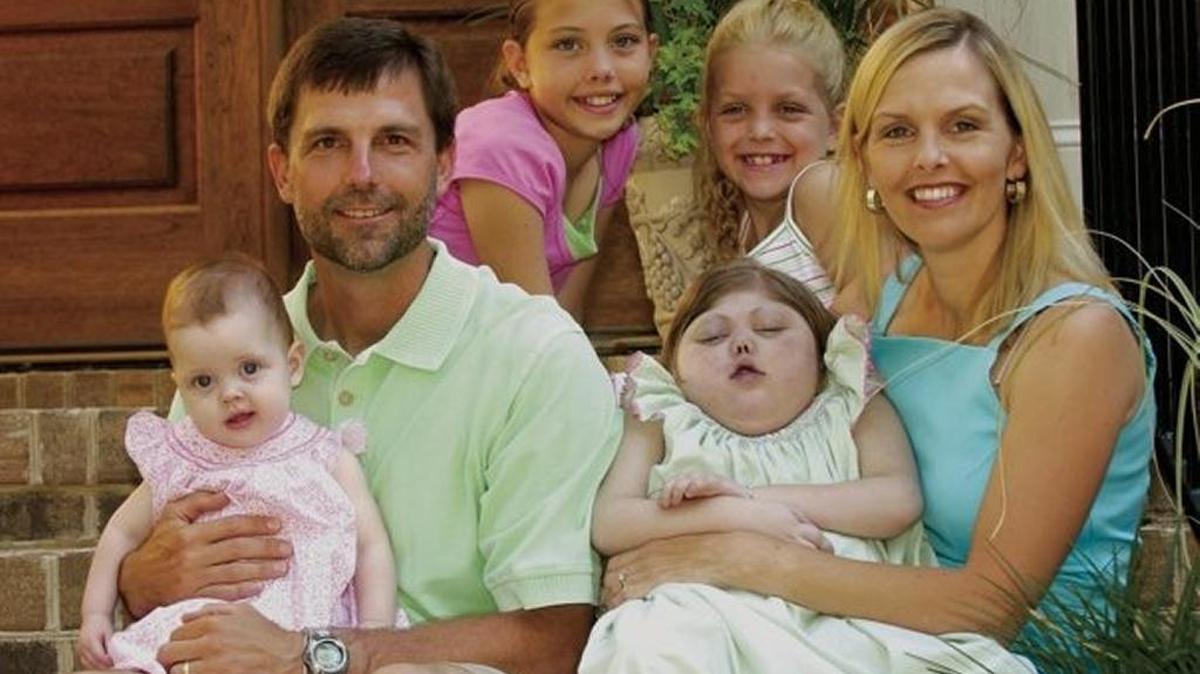 Eddie and Rosemary Gran with daughters Bently, Dillan, Sydney and Lucy.