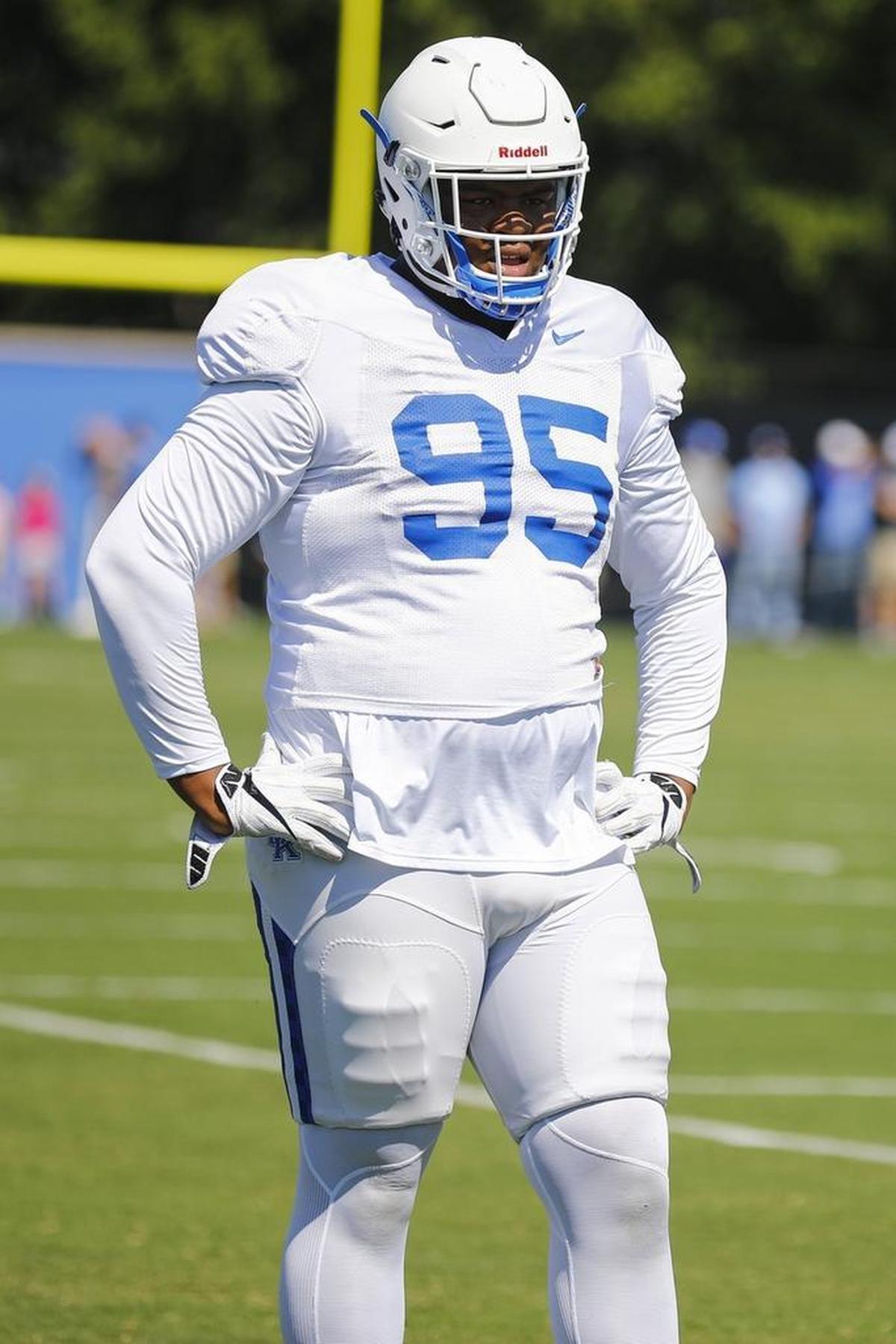 Defensive lineman Quinton Bohanna has received high marks from UK’s coaches during fall camp.