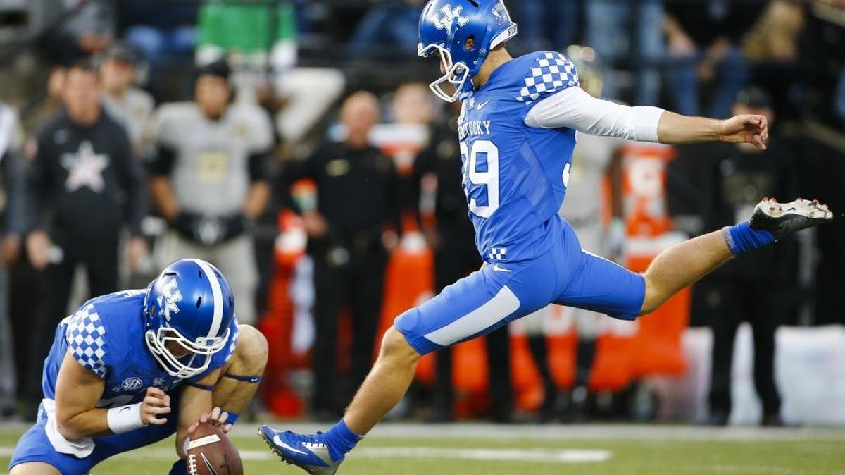 Kentucky’s Austin MacGinnis booted three field goals on Saturday.