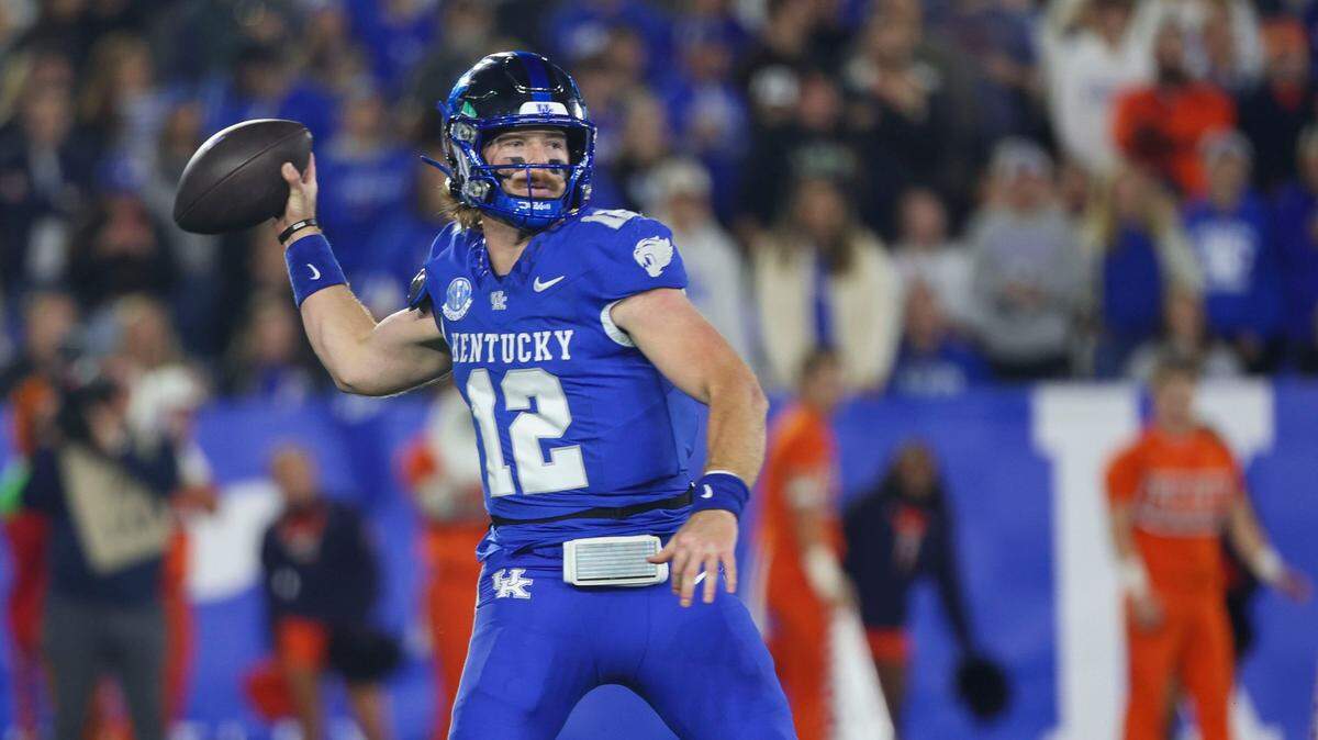 After making QB switch vs. Auburn, Kentucky not ready to name a starter for Tennessee game