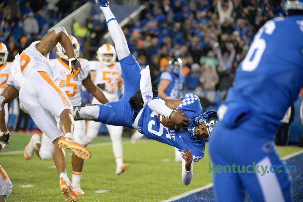 Stephen Johnson dove into the end zone to score the winning touchdown in Kentucky’s 29-26 win over Tennessee at Kroger Field in 2017. It was only UK’s second victory over UT since 1984.