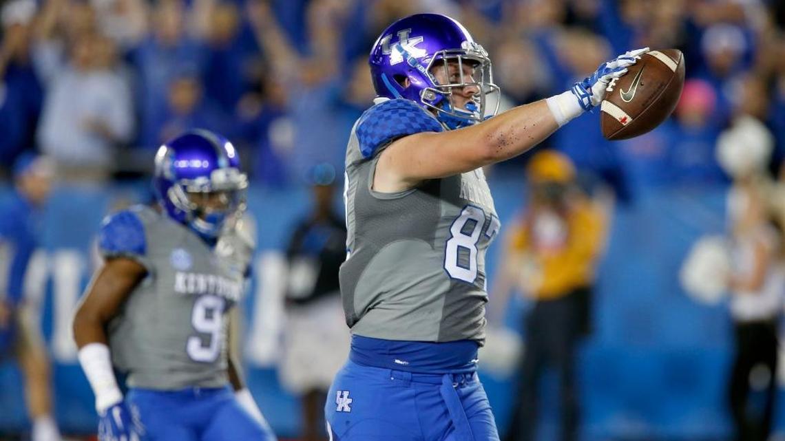 C.J. Conrad caught 15 passes last season and is poised for a breakout in 2016.