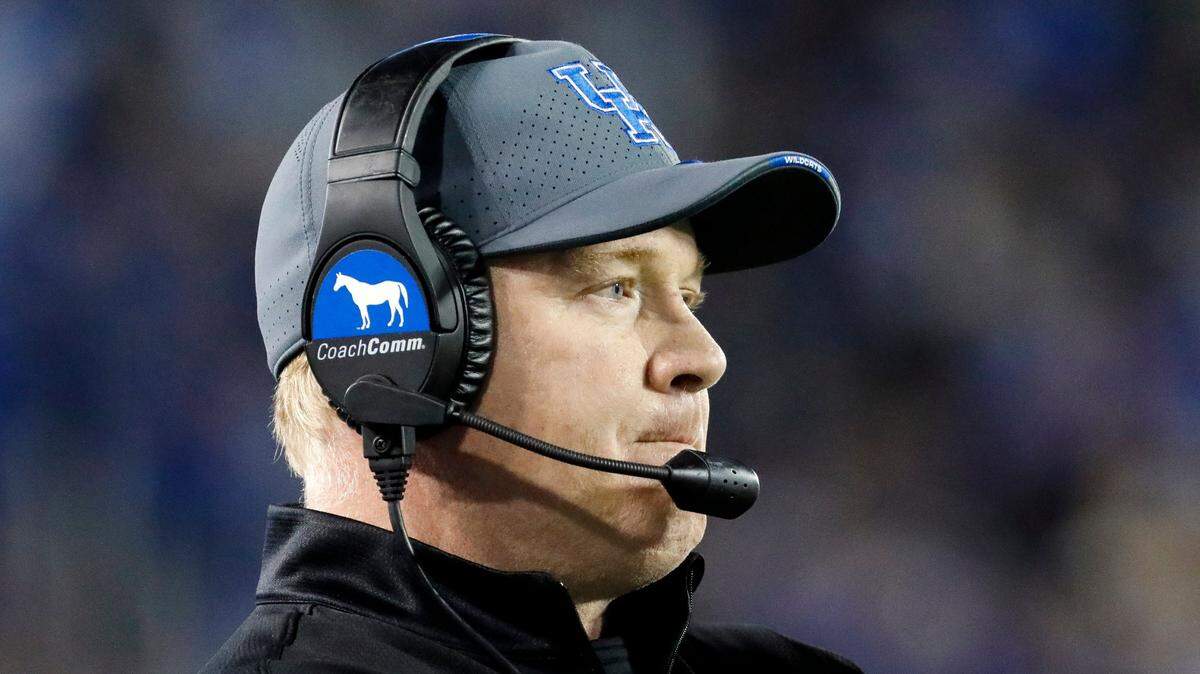 Wide range of bowl possibilities in play for Kentucky football ahead of Tennessee game