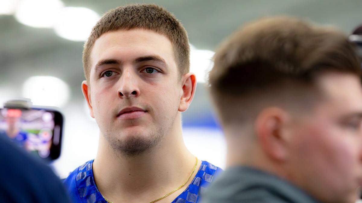 New Kentucky quarterback Zach Calzada was on the Auburn roster in 2022.