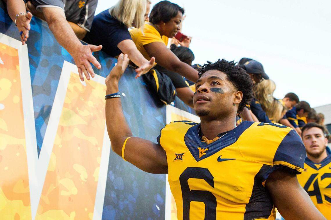 New Kentucky football wide receivers coach Daikiel Shorts totaled more than 2,000 receiving yards while playing at West Virginia from 2013 to 2016.