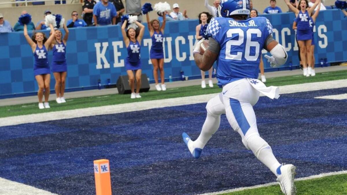 Sophomore running back Benny Snell has rushed for 272 yards and three touchdowns through three games.