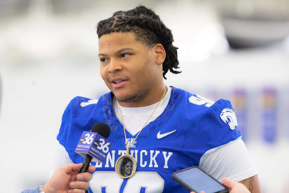 Defensive lineman Mi’Quise Humphrey-Grace totaled 64 tackles, 18.5 tackles for loss and 9.5 sacks for FCS South Dakota last season.