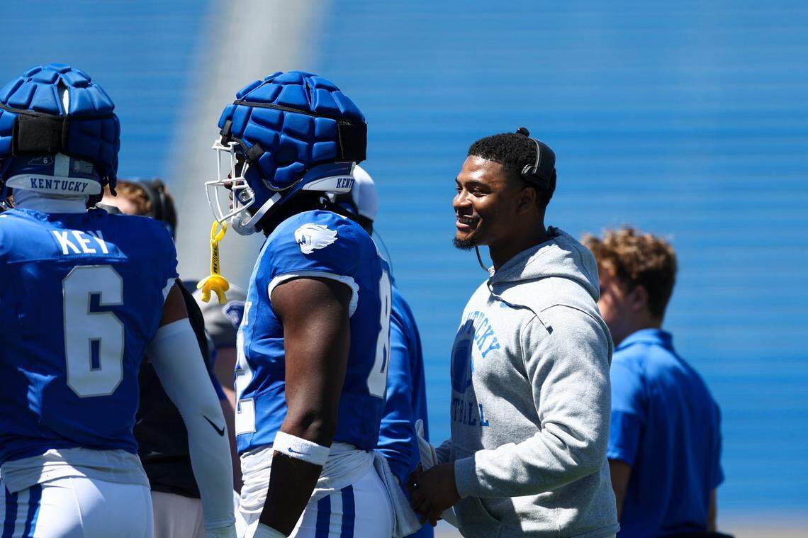 After leaving Kentucky for Nebraska, Daikiel Shorts convinced UK wide receivers Dane Key and Hardley Gilmore to follow him there as transfers.