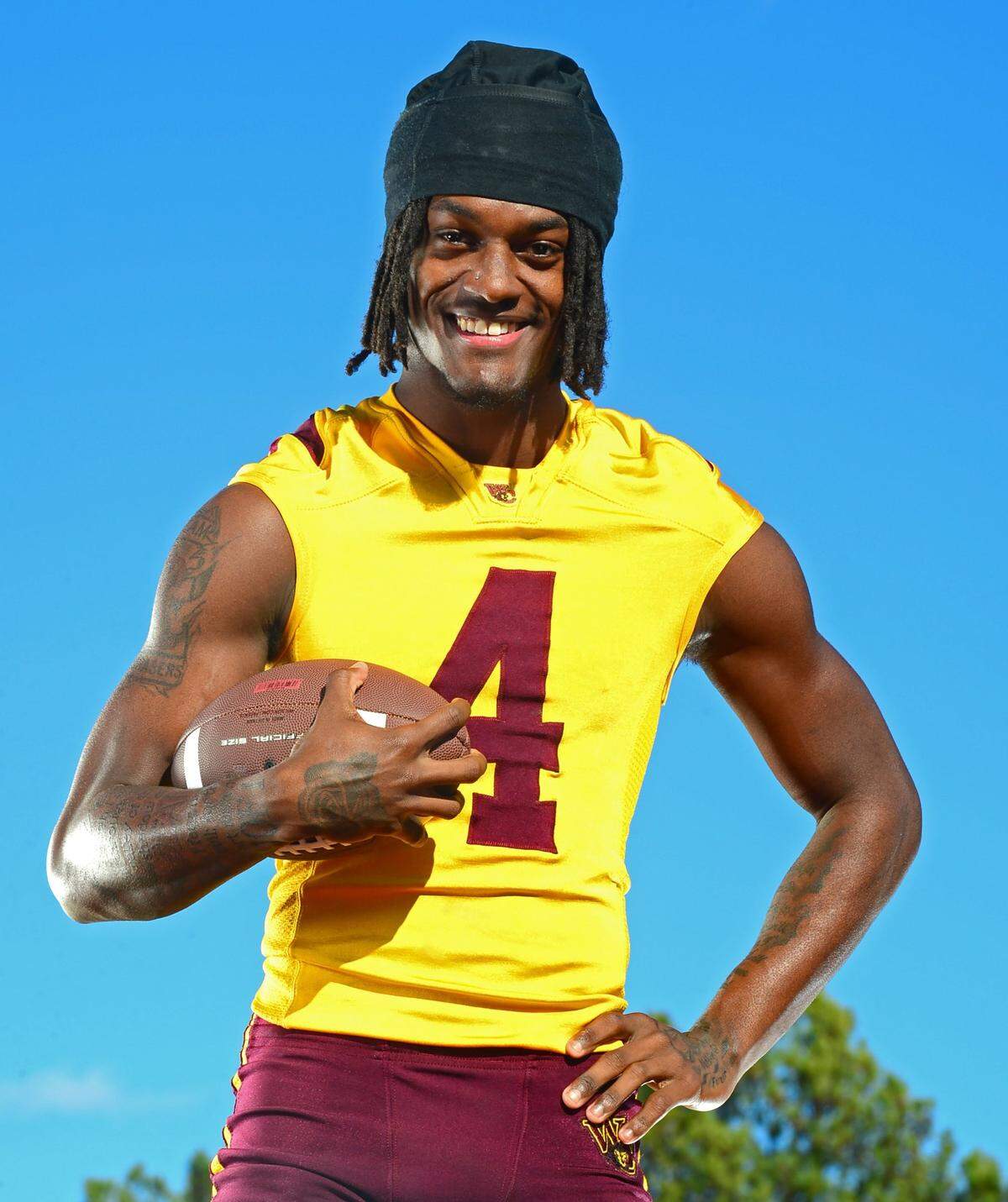 Four-star Charlotte, North Carolina, linebacker Jaden Smith picked Kentucky after being released from his national letter of intent at Michigan.