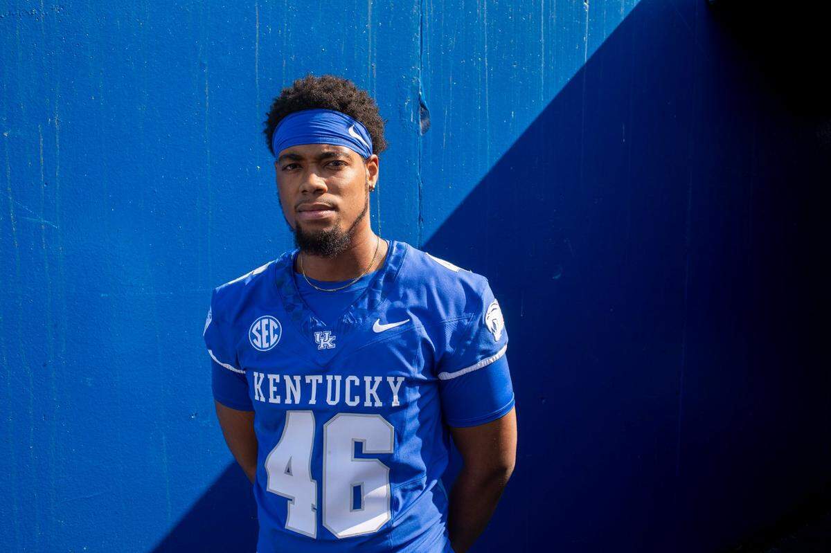 Snapper Ron Gaines made previous stops at Illinois and Temple before transferring to Kentucky.