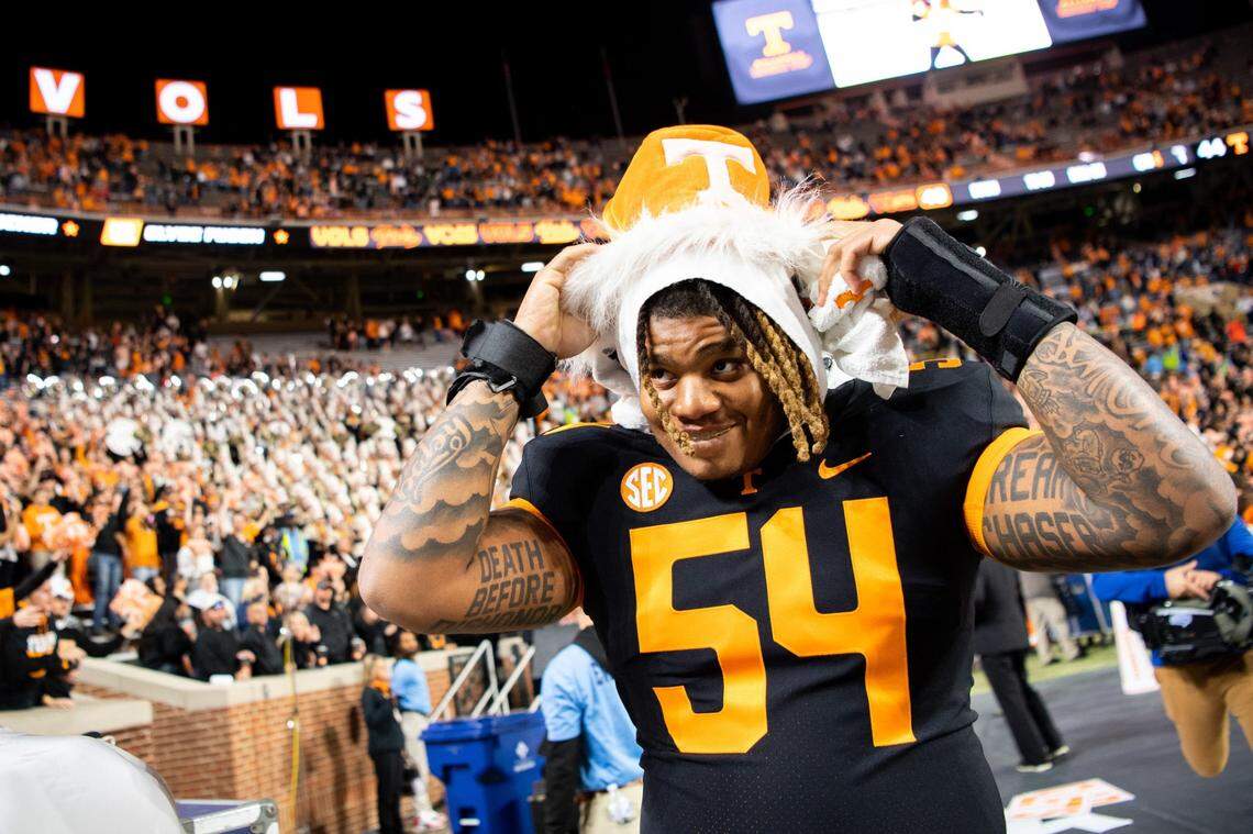 Offensive tackle Gerald Mincey has played in 32 games with 13 starts in four seasons at Florida and Tennessee.