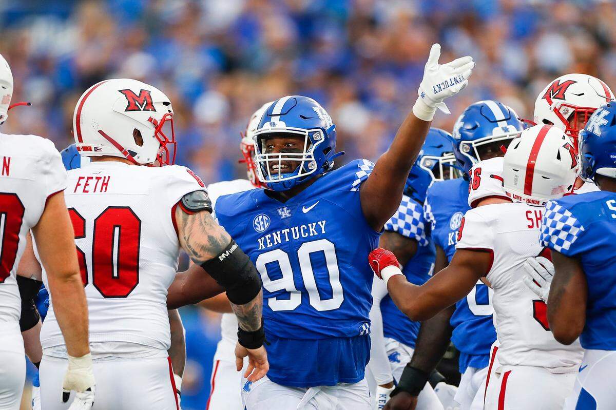 Kentucky Wildcats defensive lineman Tre’vonn Rybka (90) has played in 36 games with 13 starts across four seasons at Kentucky.