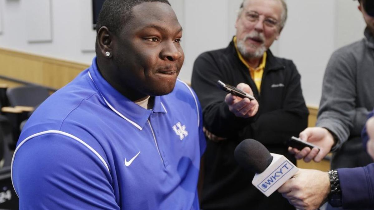 New Kentucky defensive lineman Naquez Pringle doesn’t mind the “Tater Chip” nickname that seems to follow him from school to school. “I love potato chips,” he said.