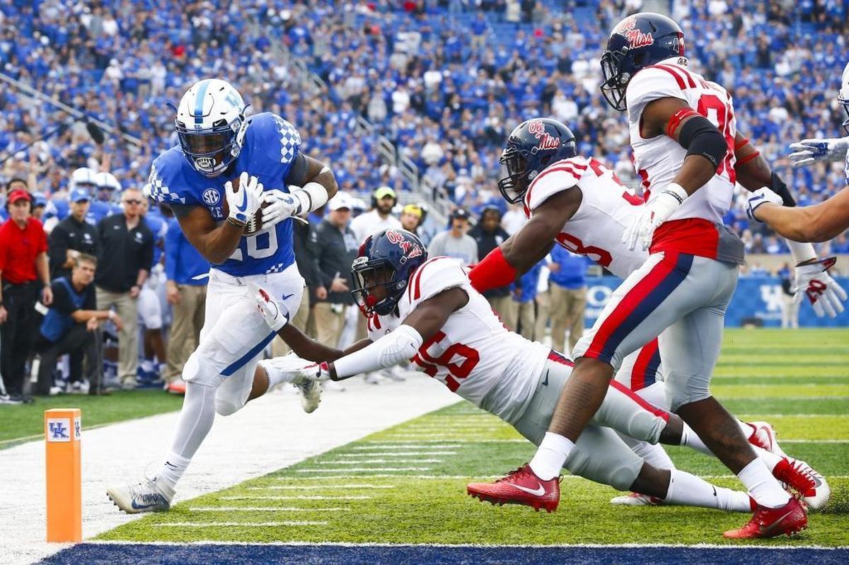 Benny Snell is trying to become the first Kentucky player to rush for 1,000 yards in consecutive seasons. “He’s just got such passion about what he does,” quarterback Stephen Johnson said. “He’s incredible.”