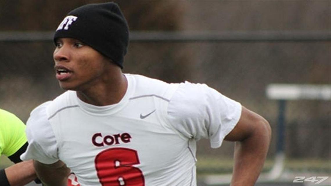 Lonnie Johnson is ranked as the No. 2 junior-college safety in the country for the recruiting class of 2017.