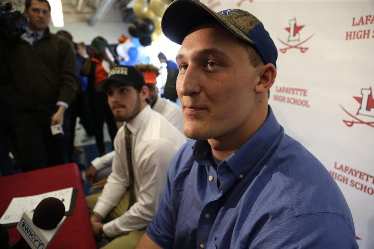 When Lafayette offensive tackle Landon Young signed with Kentucky in 2016, he became the second player ranked No. 1 in the commonwealth to pick the Wildcats in the Mark Stoops coaching era.