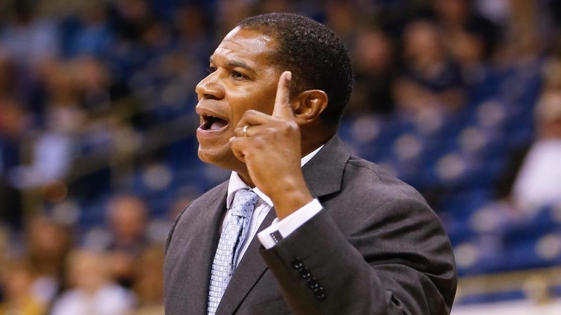Morehead State Coach Sean Woods communicated with his players during a game against Pittsburgh on Dec. 13, 2015. Pittsburgh won 72-62.