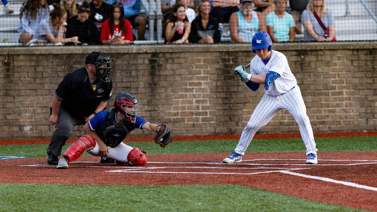 Lafayette catcher Micah Joy frames a pitch during the Generals’ game at Lexington Catholic High School on Wednesday.