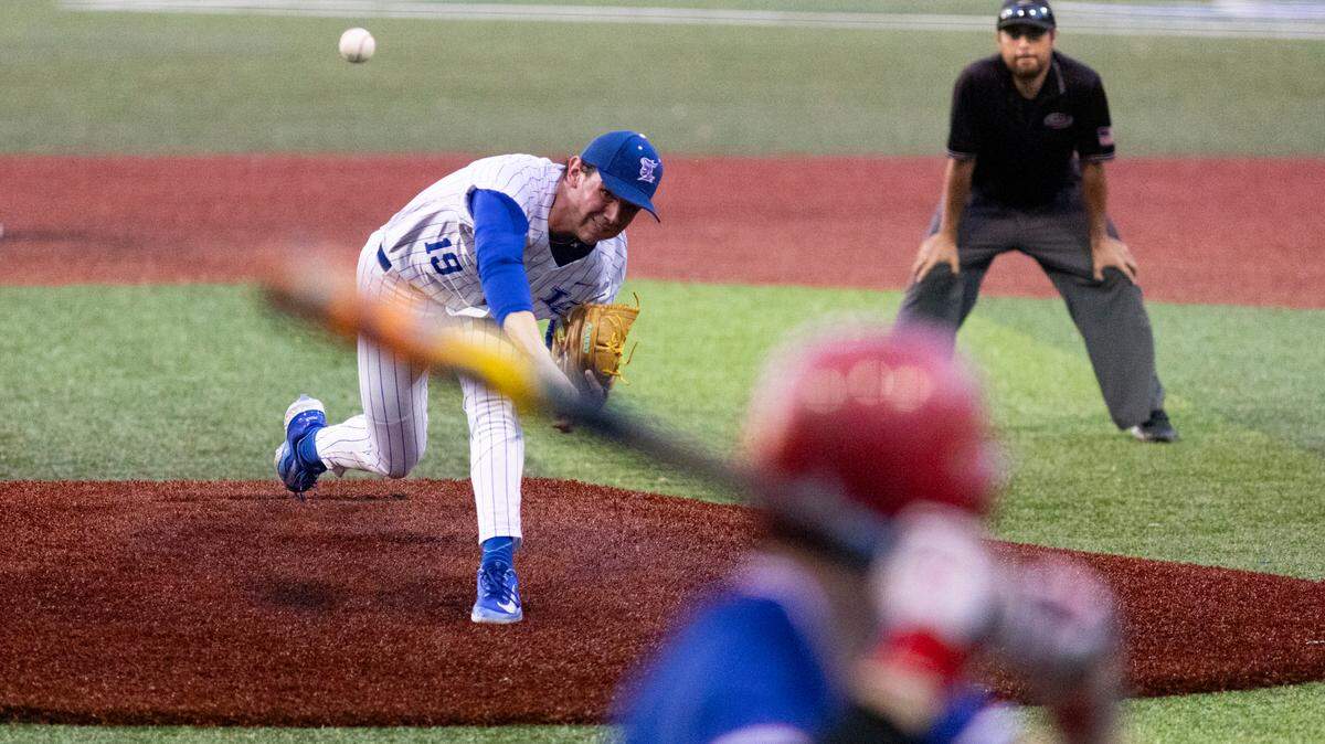 Lexington Catholic’s Jack Sams delivers a pitch against Lafayette during the Knights’ 6-0 win at Lexington Catholic High School on Wednesday.