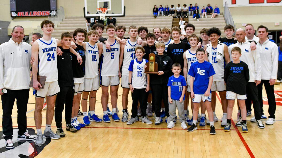Lexington Catholic claimed its fourth straight 43rd District championship with a 59-48 win over Lexington Christian at Paul Laurence Dunbar’s S.T. Roach Sports Center on Friday.