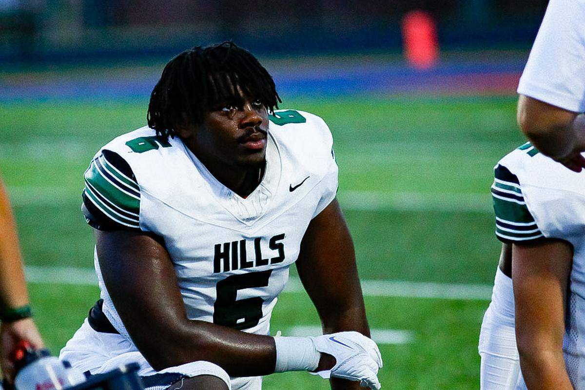 Western Hills defensive end Javeon Campbell, the highest-rated 2025 recruit in Kentucky, committed to UK in July.