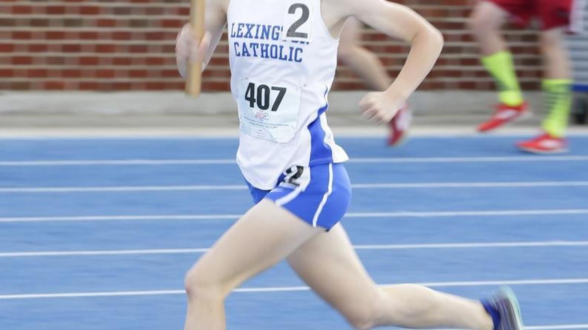 Lexington Catholic’s Michaela Reinhart ran the anchor leg as her team took the 4x800 relay with a time of 9:41.23 during the 2A state track meet.